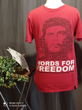 tee shirt de Hasta la victoria taille 42 réf 51 P12