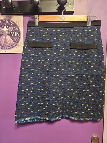 Jolie mini jupe extensible Poussière d'étole T36