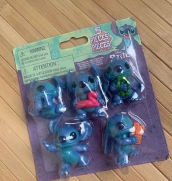 Figurines stitch