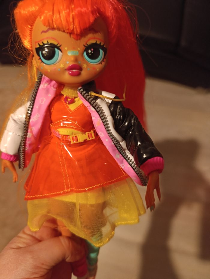 Poupée lol - photo numéro 2