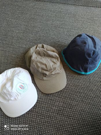 Lot 3 chapeaux 6-18 mois