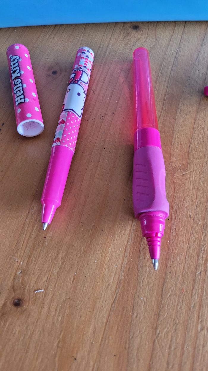 Trousse + stylos - photo numéro 6