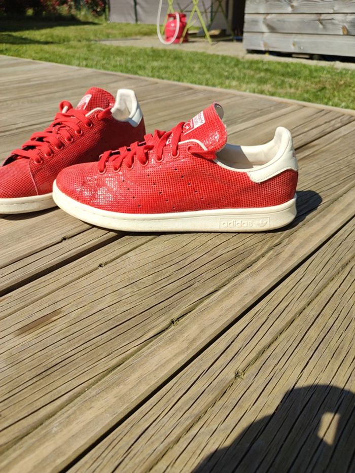 Adidas Stan Smith rouge brillant taille 41.5 - photo numéro 4