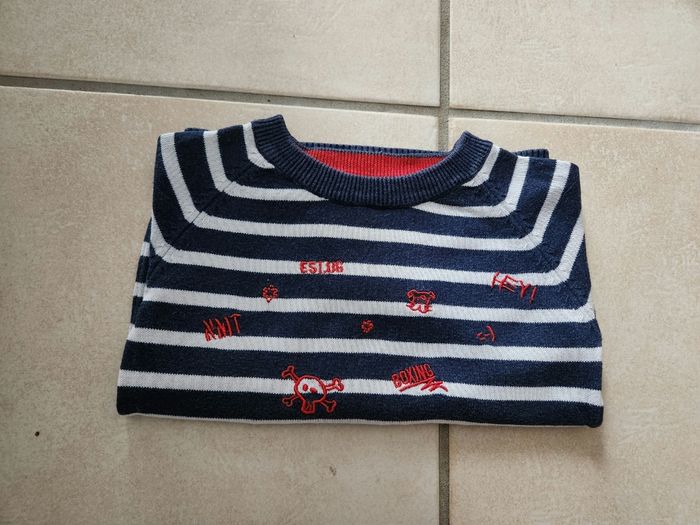 Pull taille 2 ans - photo numéro 4
