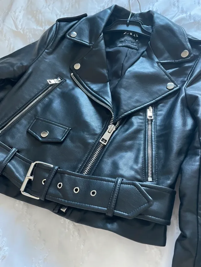 Veste Perfecto ZARA en similicuir ceinturée taille XS - photo numéro 8