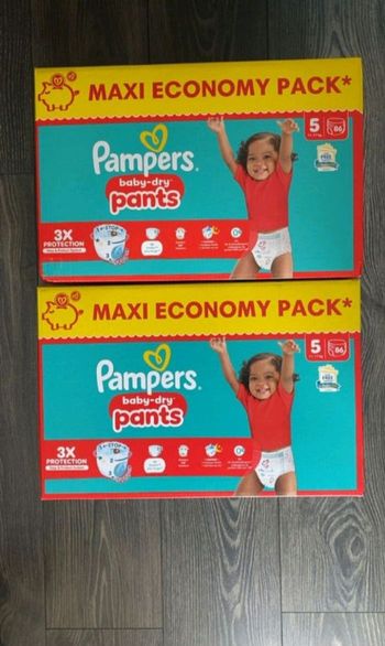 Lot 2 cartons pampers pants taille 5