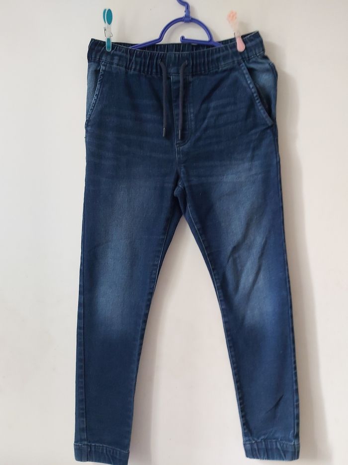 Jean très jolie taille 40 marque livergy - photo numéro 3