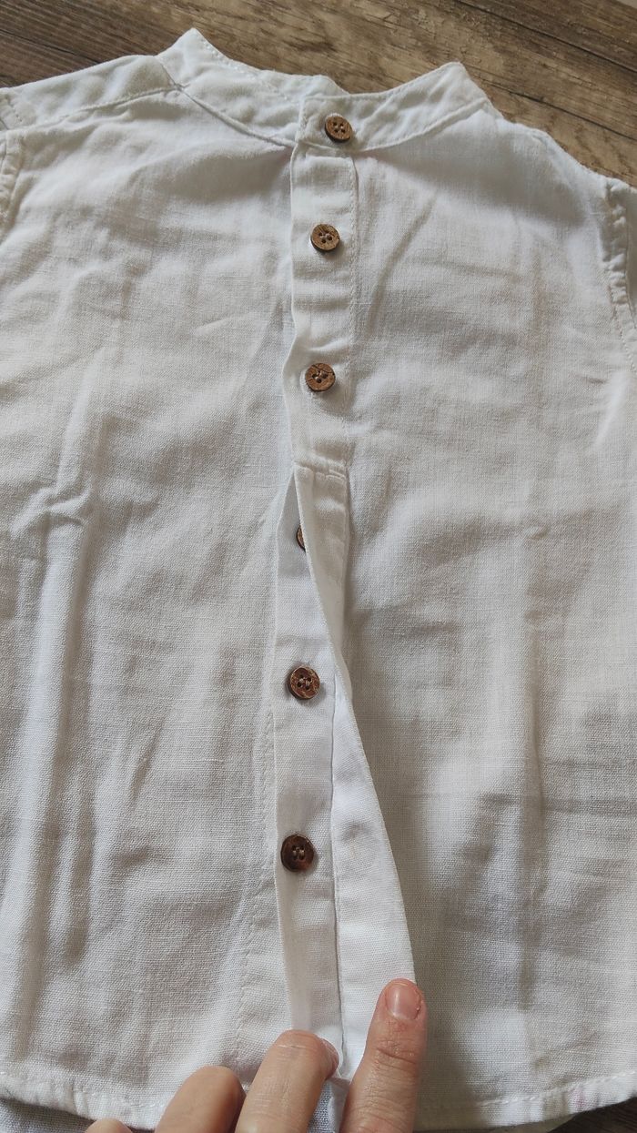Chemise blanche en lin 3 ans - photo numéro 2