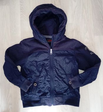 Blouson bleu marine mi-saison Catimini 
T. 8 ans