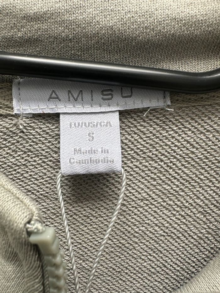 Veste neuve avec étiquette - photo numéro 3