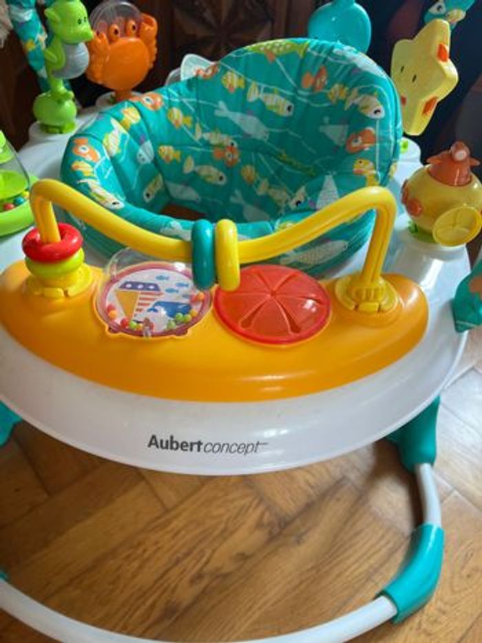 Trotteur sauteur Achat occasion Trotteurs Aubert Vert Très bon