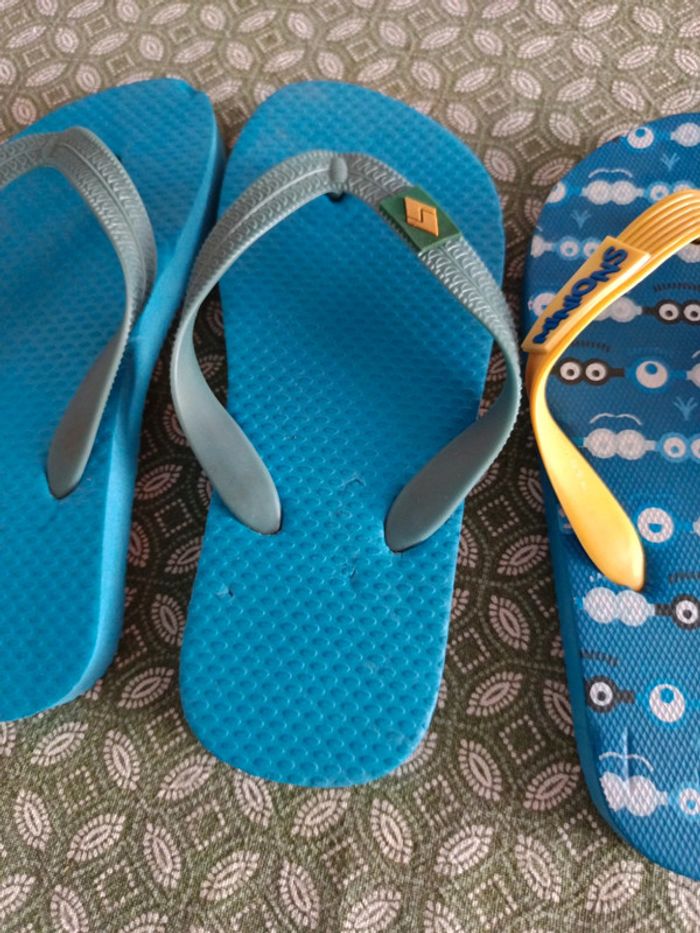 Paires de claquettes neuves taille 30/31 - photo numéro 4