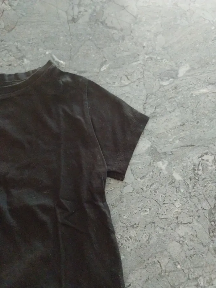 T-shirt manche courte 4 ans - photo numéro 3