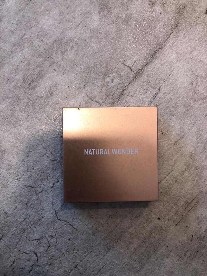 Ombre à paupière - photo numéro 1