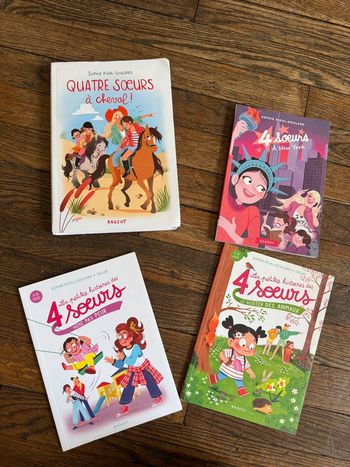 Lot 4 livres 4 sœurs