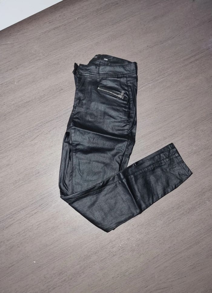 Pantalon enduit noir