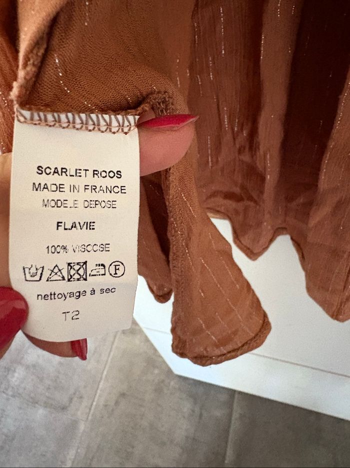 Robe Scarlet Roos - photo numéro 3