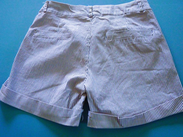 Short femme S 36 H&M Mim Gemo lot TBE gris beige rayé - photo numéro 6