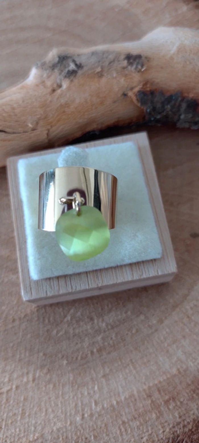 Bague avec breloque