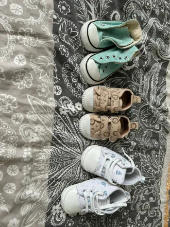 Lot chaussures bébé garçon