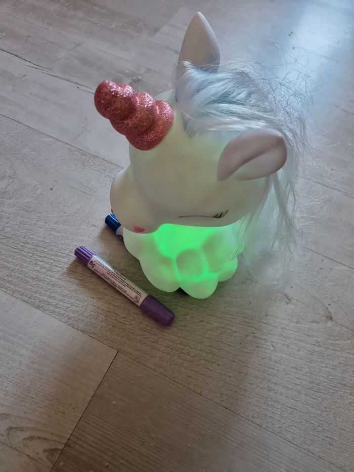 Veilleuse licorne - photo numéro 3