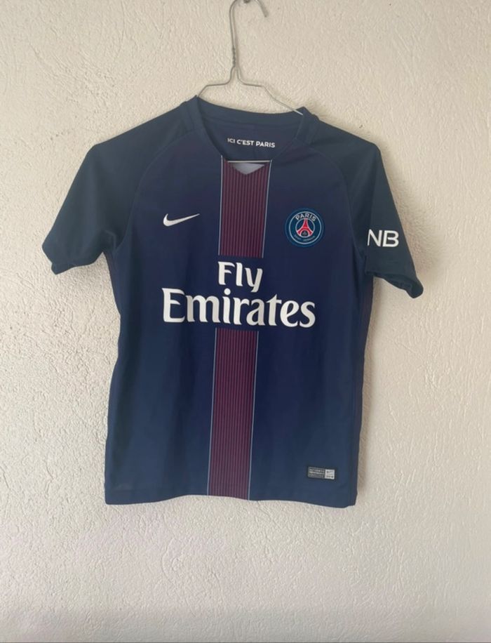 Maillot football Nike Paris - taille 10/12 ans
