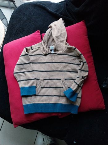 Pull vert baudet 12/18 mois