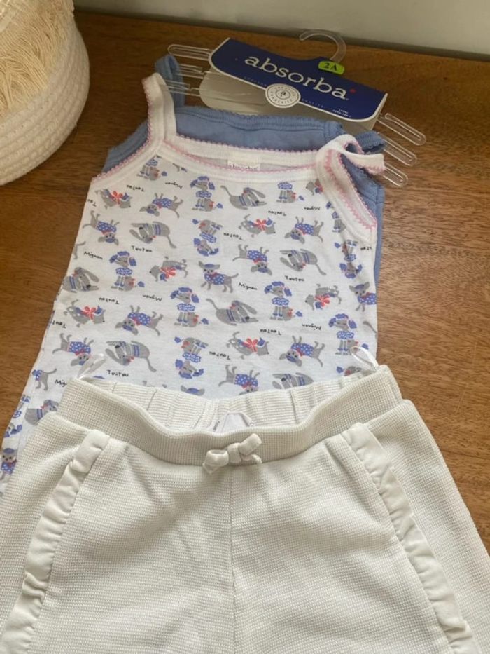 Lot de 2 débardeurs maillots de corps 2 ans - photo numéro 4