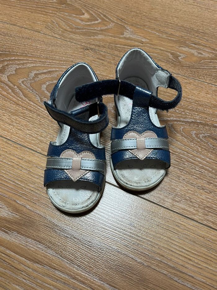 Sandales enfant