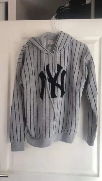 Sweat à capuche