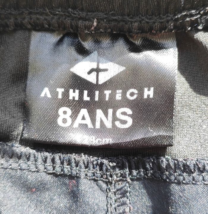 Short de sport taille 8 ans - photo numéro 2