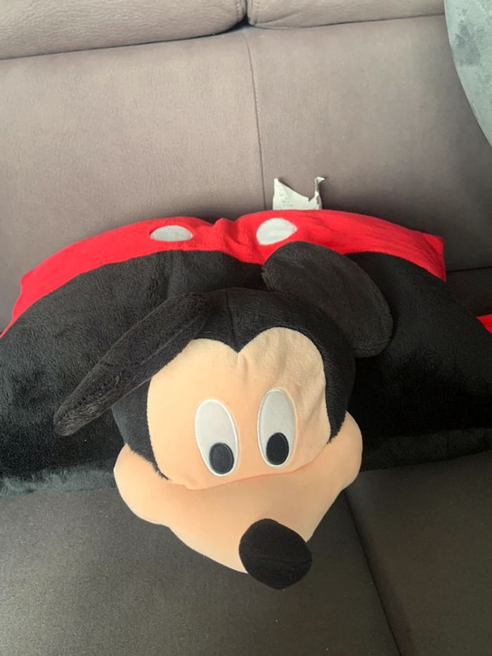 Peluche Mickey coussin Disneyland - photo numéro 2