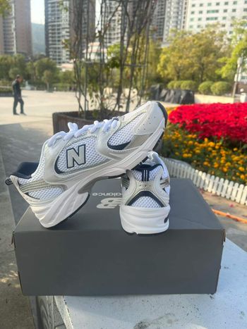 New Balance 530 -- Taille 37