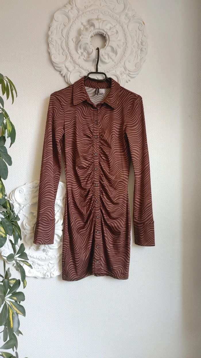 Mini robe moulante manches longues couleur marron taille s