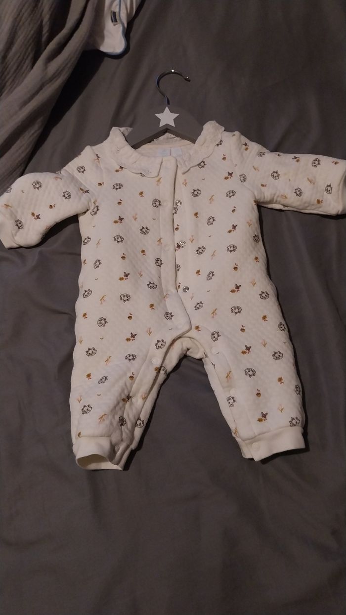 Lot de vêtements bébé filles taille 3mois - photo numéro 4