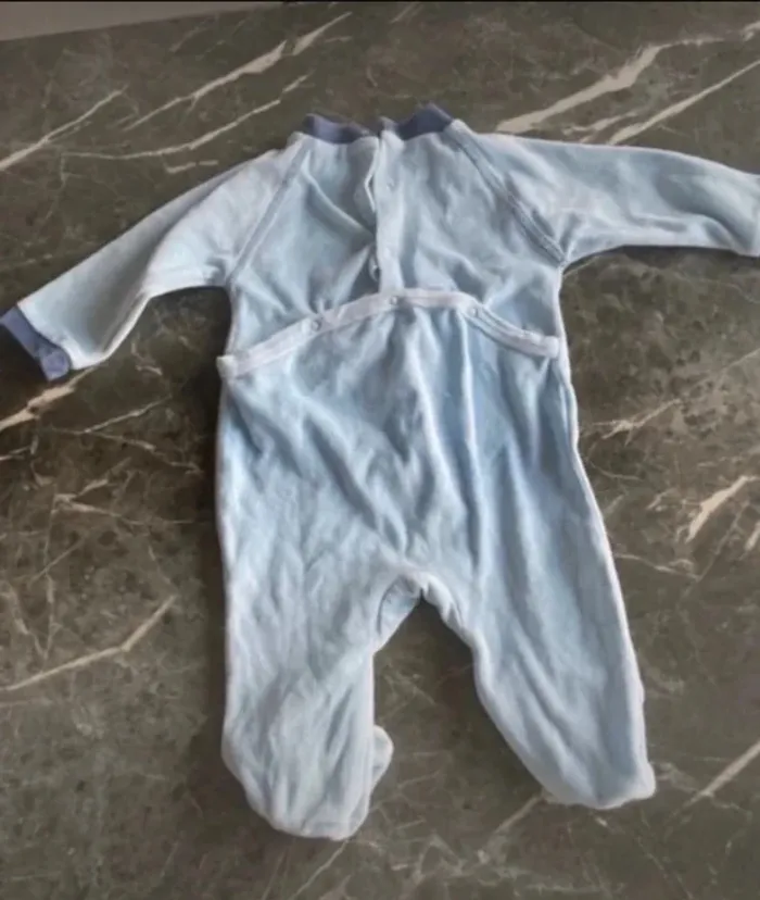 Pyjama 3/ 6 mois en très bon état - photo numéro 2