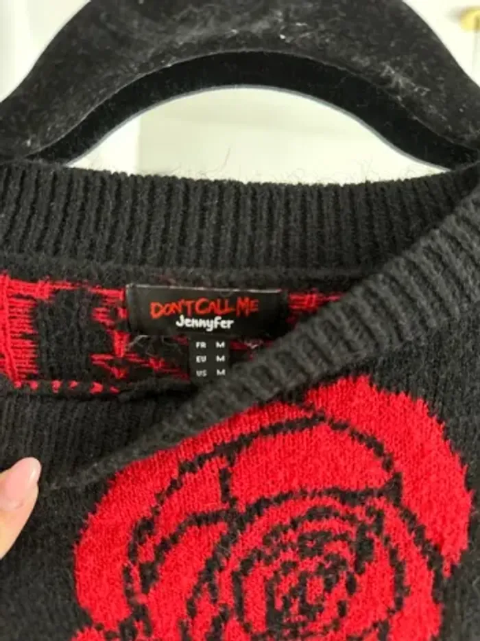 Pull rose - noir et rouge Jennyfer - photo numéro 3