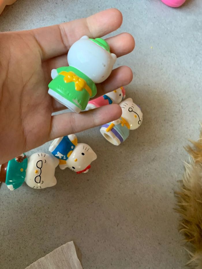 Lot jouet sanrio 1988 figurine hello kitty faille amie possible marionnette doigt jouet du bain - photo numéro 5