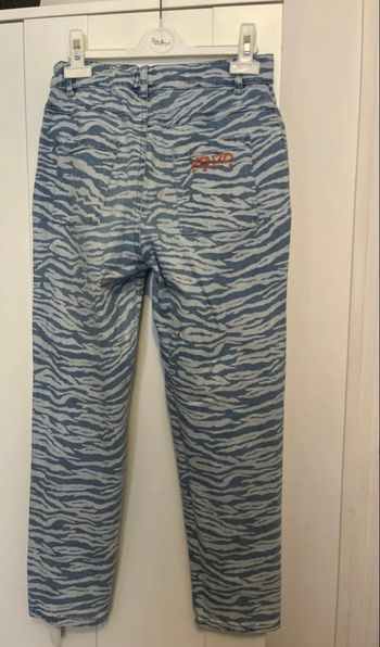 Jean Kenzo 12 ans . Très bon état