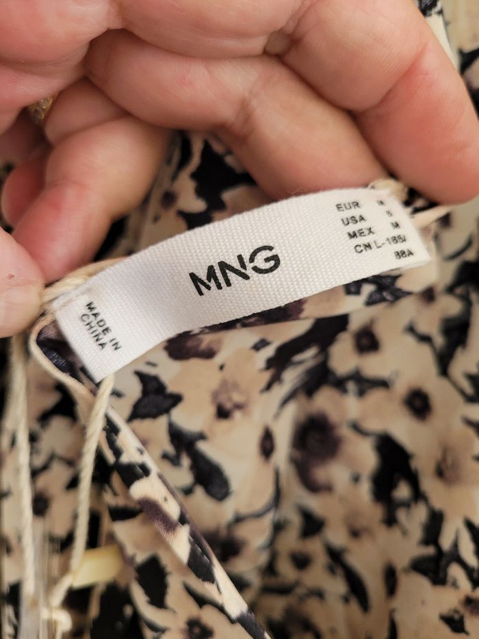 Magnifique robe MNG - photo numéro 6