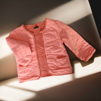 Superbe gilet matelassé abricot tendre