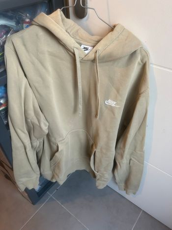 Sweat à capuche Nike homme taille L TBE