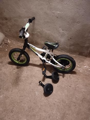 Vélo 12 pouces Giant
