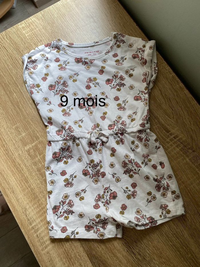 Combi short fleurie neuve - 9 mois