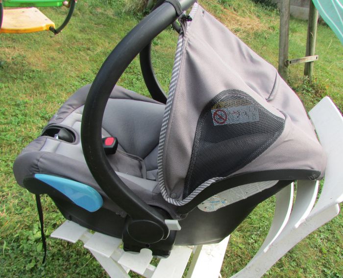 Cosy / Siège auto bébé 0/9kg Bébé Confort Streety Fix - photo numéro 7