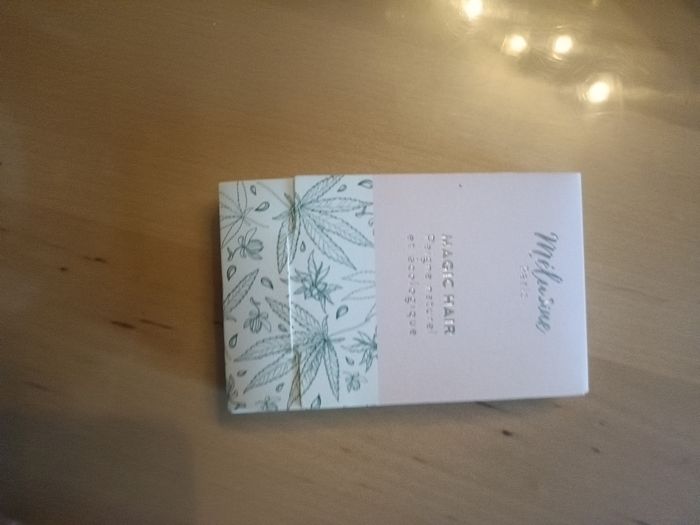 LOT DE DIFFERENTS ACCESSOIRES BEAUTE FEMME MY LITTLE BOX - photo numéro 2
