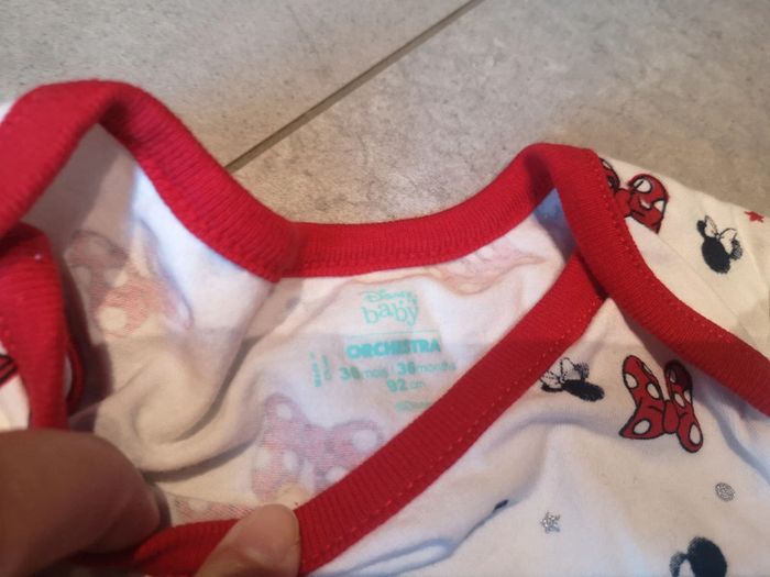 2 bodies Disney 36 mois manches courtes - photo numéro 2