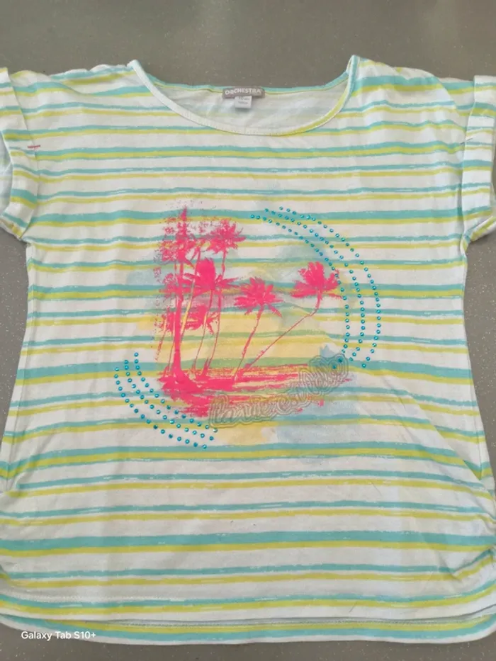 Lot t shirts et shorts - photo numéro 4