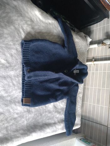 Lot de 2 gilets + 1 pantalon obaibi 12 mois