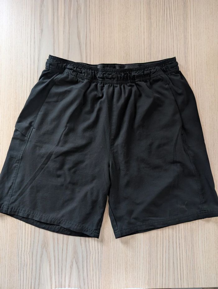 Short de sport homme Puma
